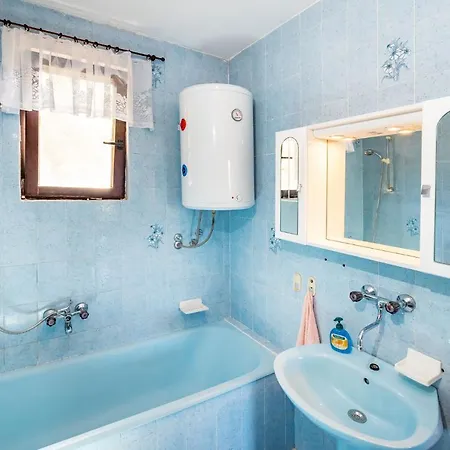 Apartman Puz Апартаменты Ждрелац